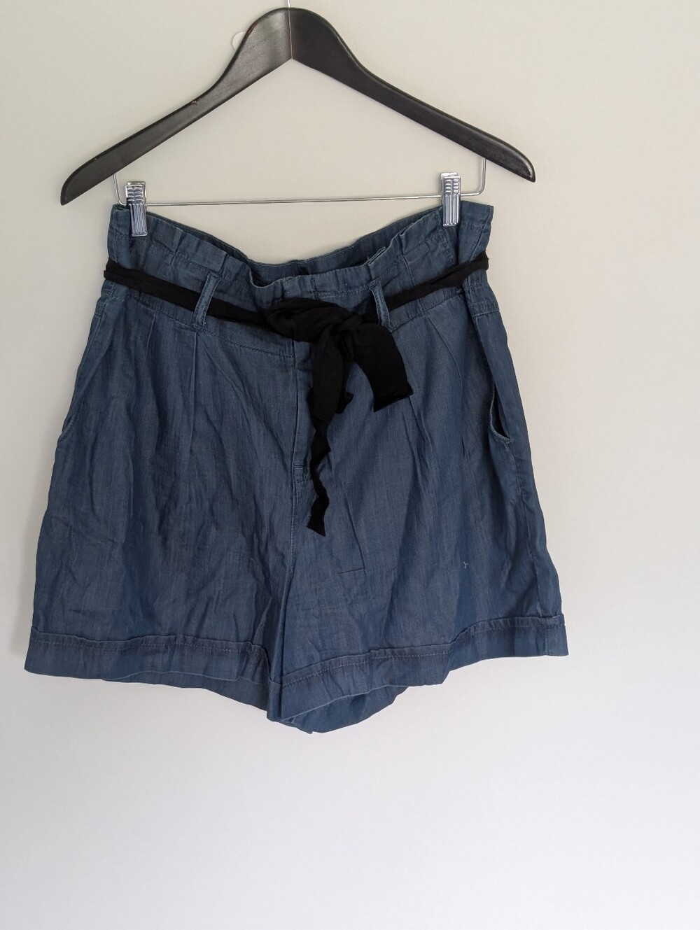 GAP Denim-Look High Waist Shorts with Black Tie